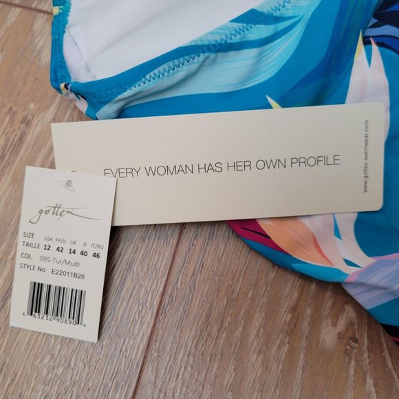 103. Profile by Gottex Underwire Tankini Top. Light blue tropical. Size 12. NWT - Picture 4 of 4